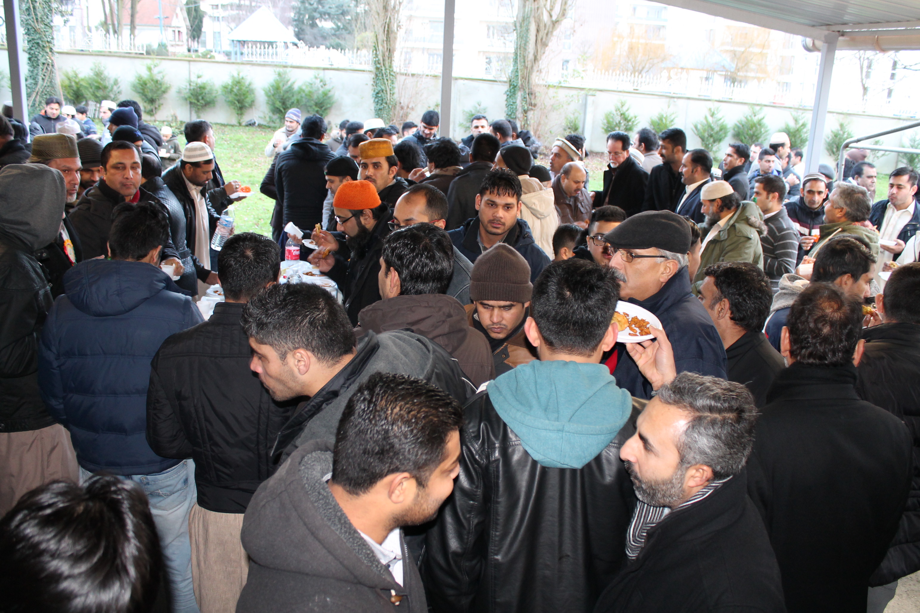 Celebrate Eid Milad – vilier le bell (37)