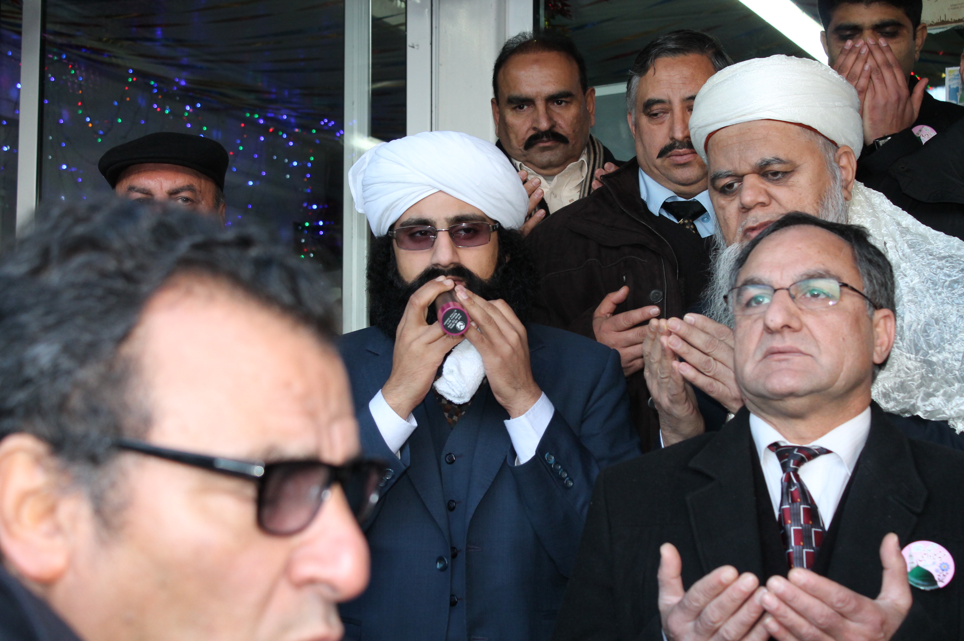 Celebrate Eid Milad – vilier le bell (30)