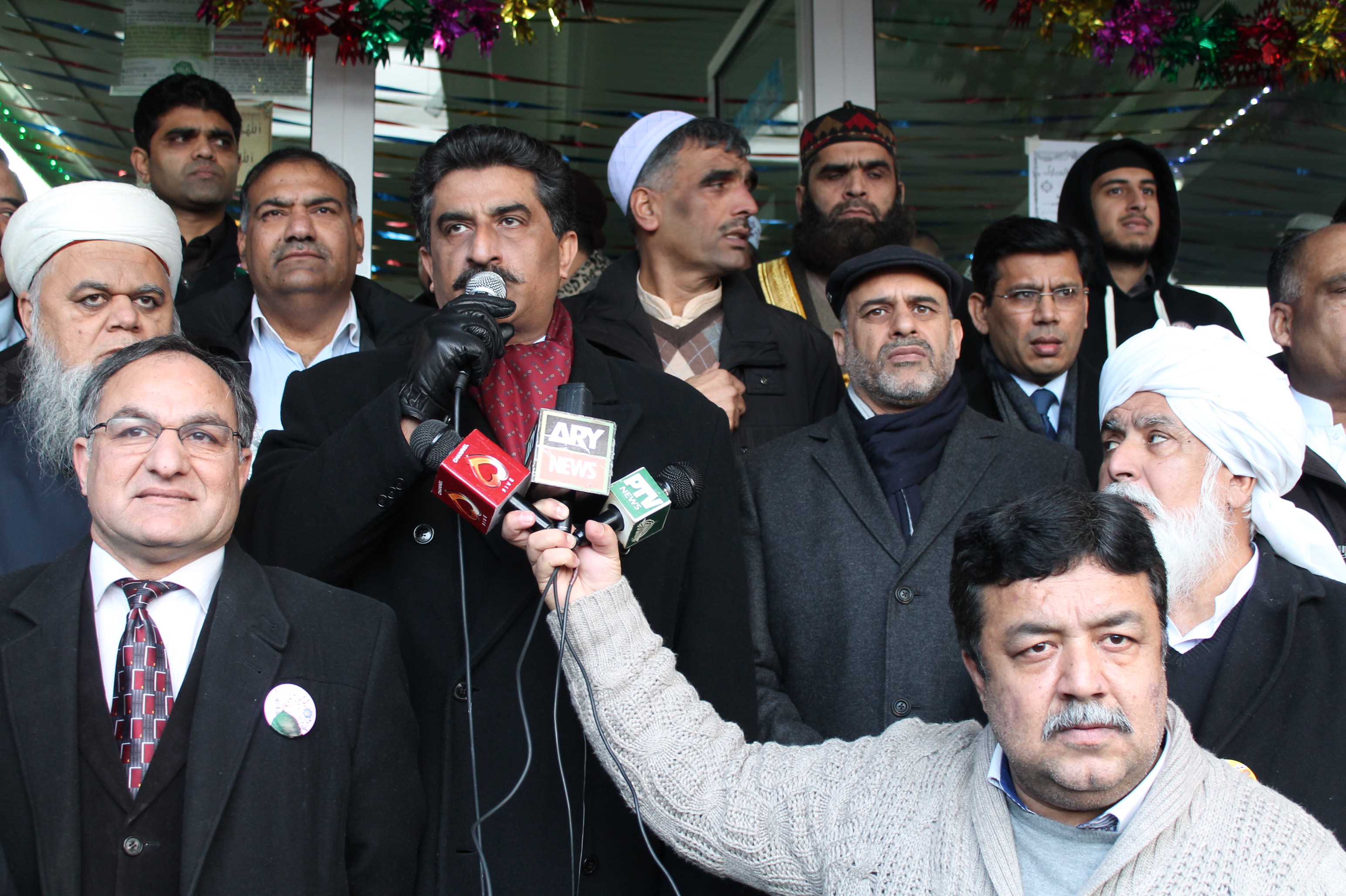 Celebrate Eid Milad – vilier le bell (19)