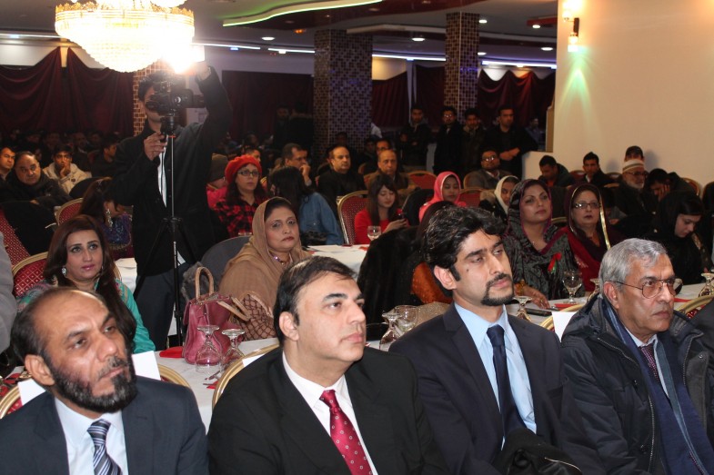 Kashmir Day - Paris - Overseas (12)