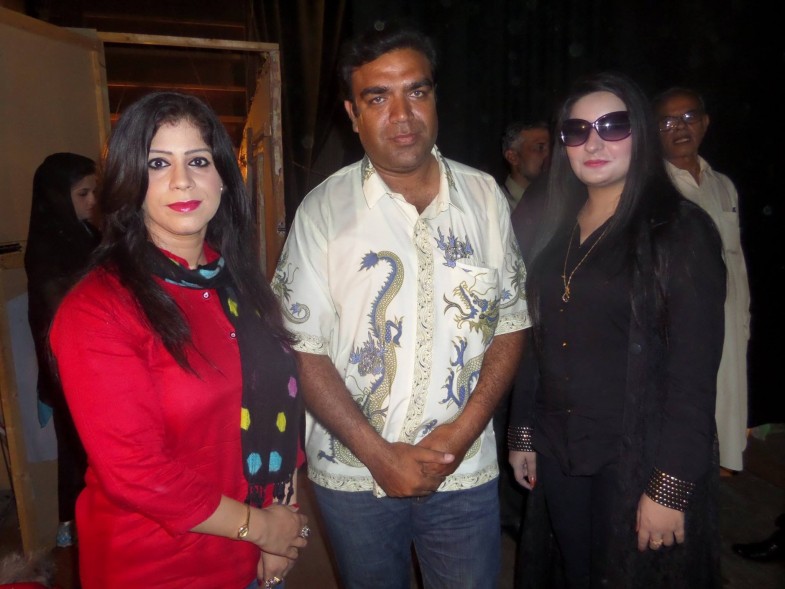 Anjum Shahazaad ,Hooria Khan,Hina Fareed