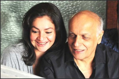 Mahesh Bhatt And Pooja Bhatt