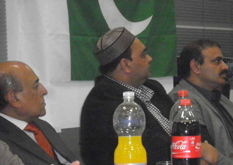 Pakistan Day, Flag Ceremoney