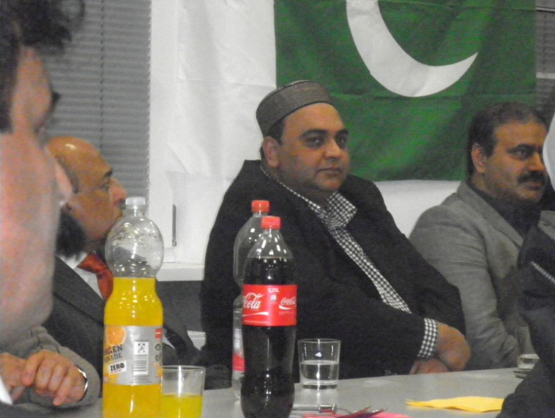 Pakistan Day, Flag Ceremoney