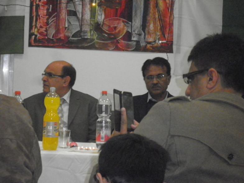 Pakistan Day, Flag Ceremoney