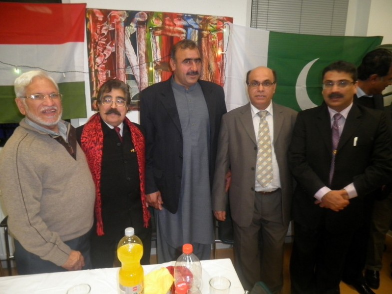 Pakistan Day, Flag Ceremoney