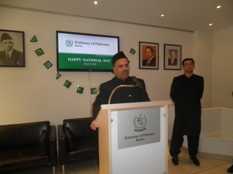 Pakistan Day, Flag Hoisting Ceremony