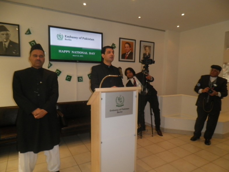 Pakistan Day, Flag Hoisting Ceremony