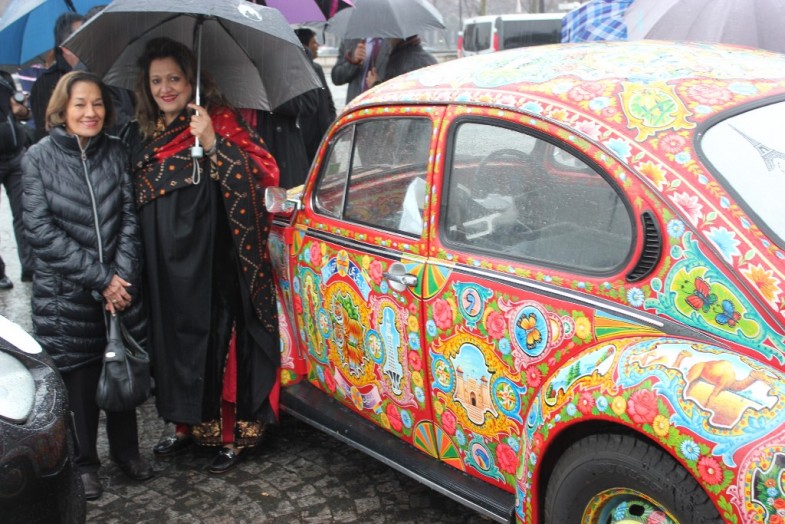 Paris Ttruck Art Exhibition