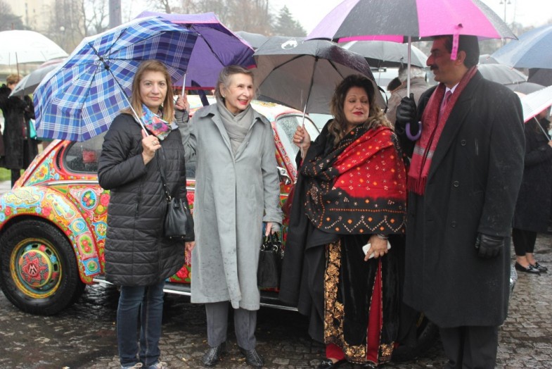 Paris Ttruck Art Exhibition