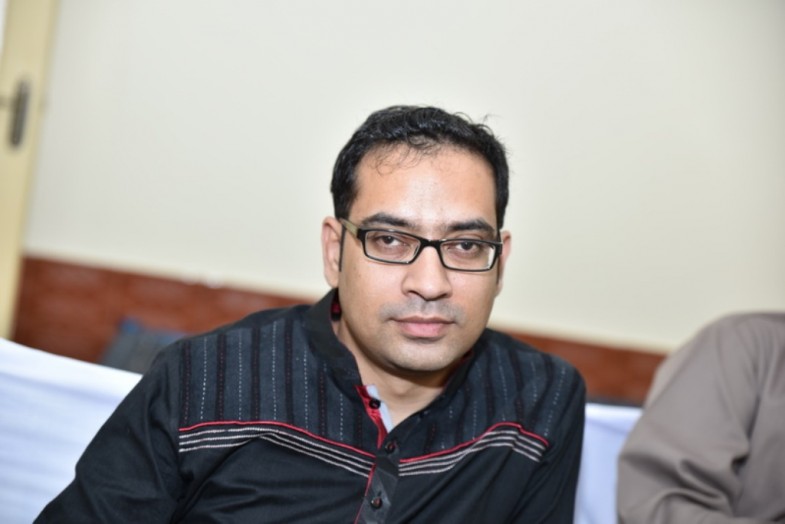 Qari Farooq Ahmad Farooqi Gursy Mother Death Friends Express Condolences 