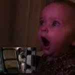 reactions-de-bebes-au-teaser-de-star-wars-7