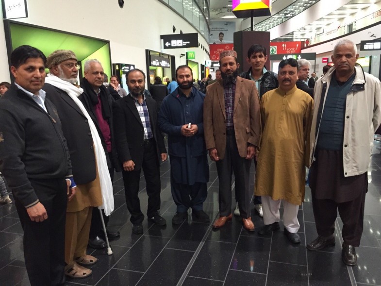 Allama Abdul Latif Chishti Azhari Vienna Airport Welcoming