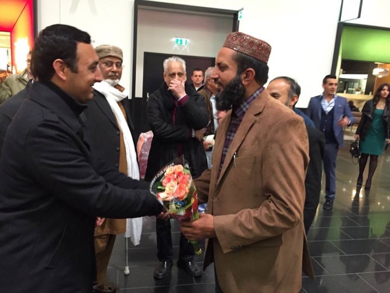 Allama Abdul Latif Chishti Azhari Vienna Airport Welcoming