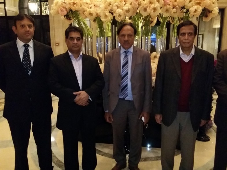 Chaudhry Pervez Elahi Group Poto