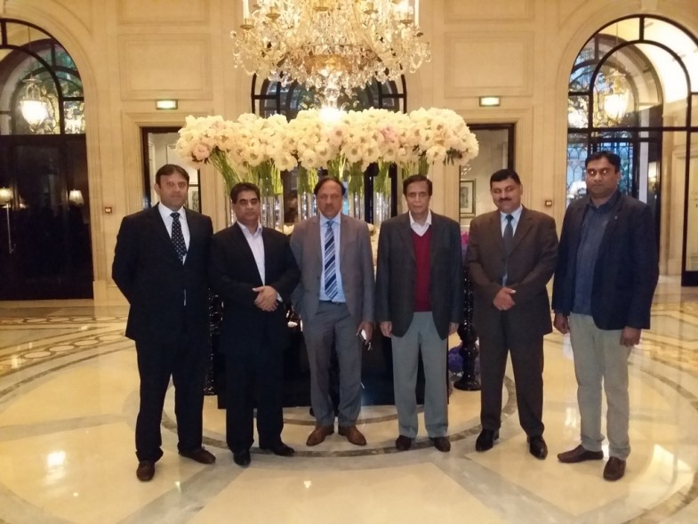 Chaudhry Pervez Elahi Group Poto