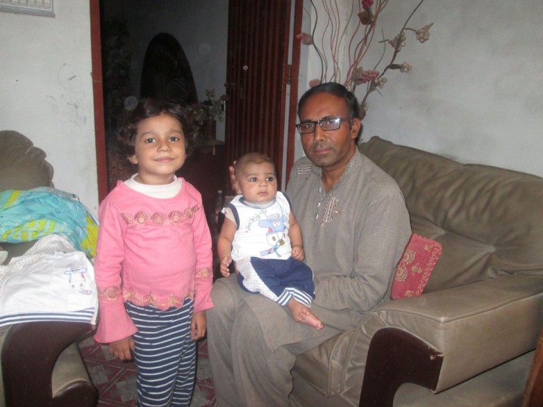 Malik Siddique With Children