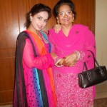 Miss Lubna Qadir And His Mother