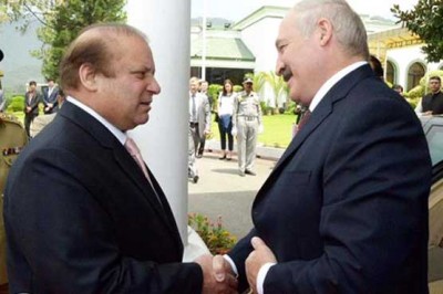 Nawaz Sharif and Alexander Lukashenko