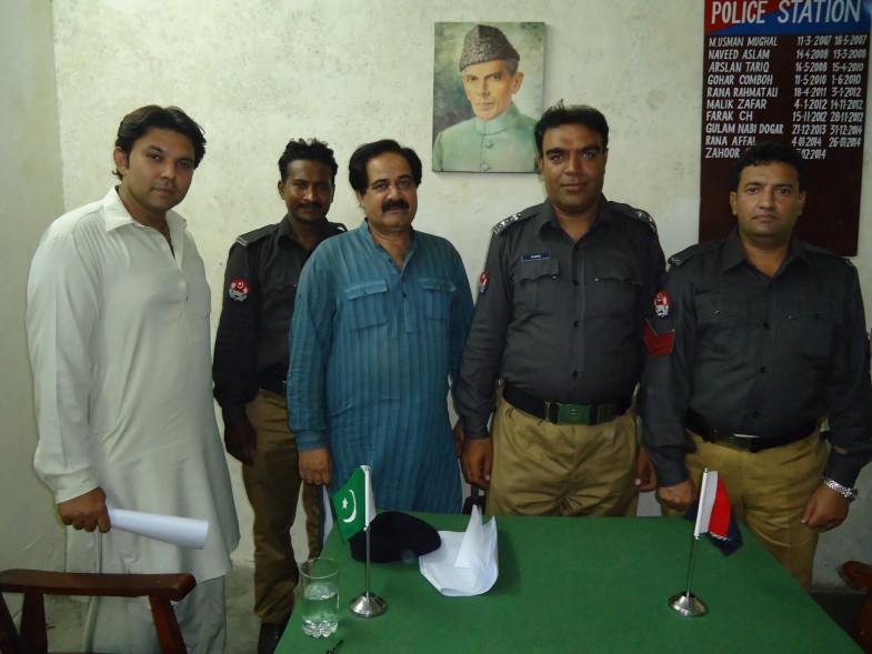 Tahir Thakur,Anjum Shahzad Group Photo