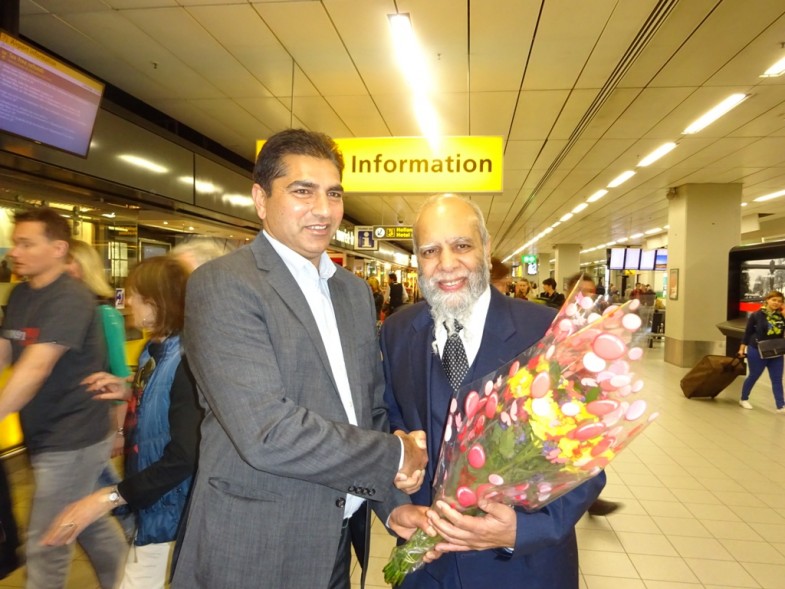 UK Amsterdam Airport Welcome To Mirza Abdul Rashid