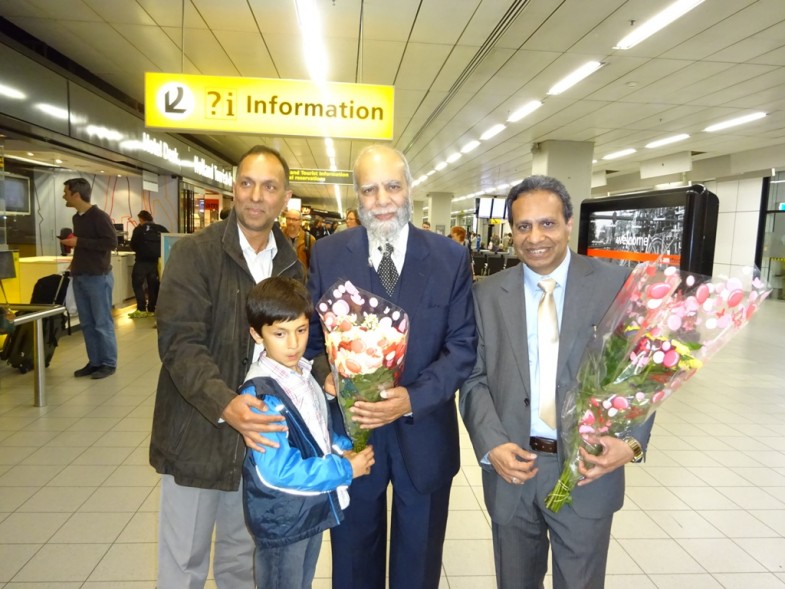 UK Amsterdam Airport Welcome To Mirza Abdul Rashid