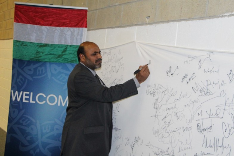 Haji Mohammad Aslam Chaudhry Signing
