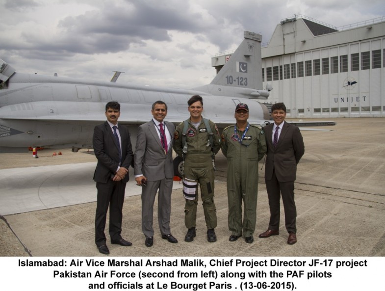 Air Vice Marshal Arshad Malik, Chief Project Director JF-17 project Pakistan Air Force (second from left) Along With PAF Pilots