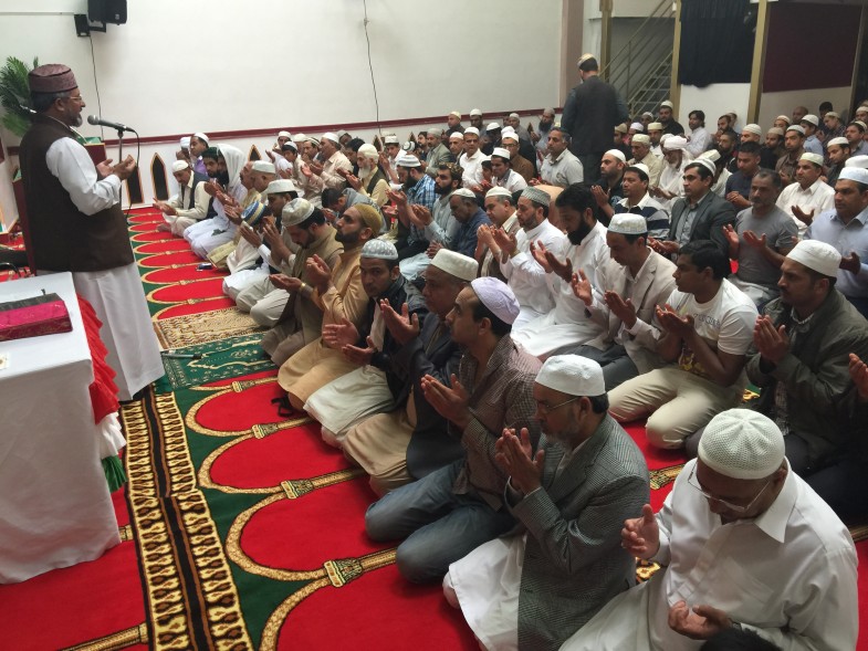پیرس ادارہ منہاج القرآن میں رمضان المبارک کے پہلا جمعتہ المبارک (29)