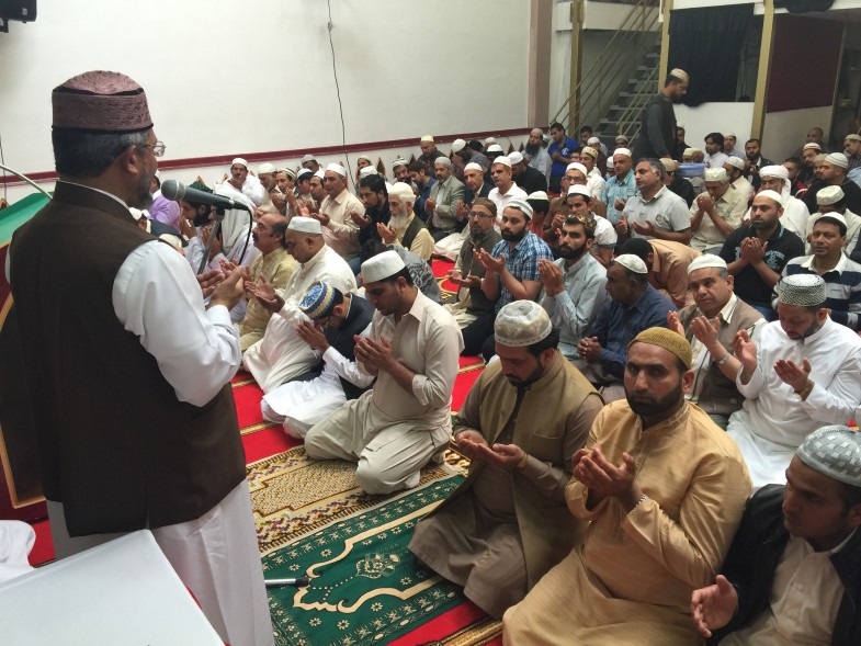 پیرس ادارہ منہاج القرآن میں رمضان المبارک کے پہلا جمعتہ المبارک (27)