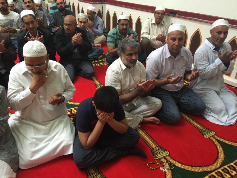 پیرس ادارہ منہاج القرآن میں رمضان المبارک کے پہلا جمعتہ المبارک (25)
