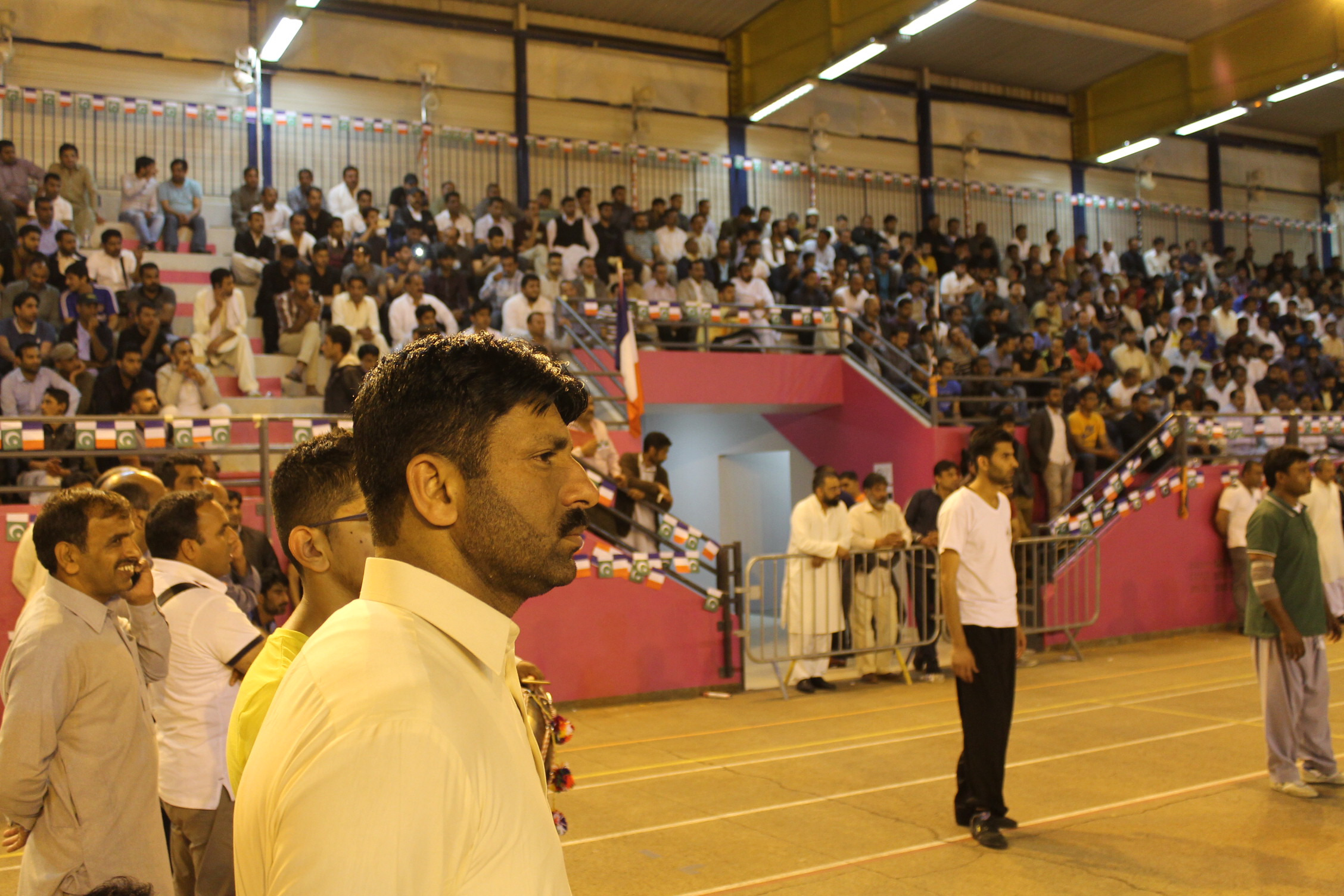 پیرس ۔یورپین والی بال تورنامنٹ (4)