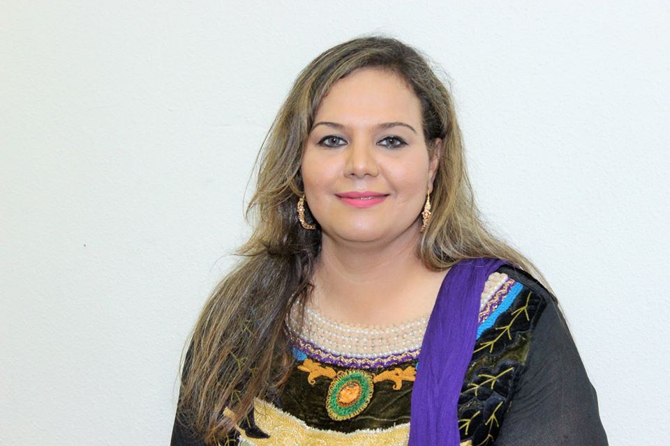 حق باھو ٹرسٹ فرانس ویمن ونگ کے زیر اہتمام عید ملن پارٹی (10)