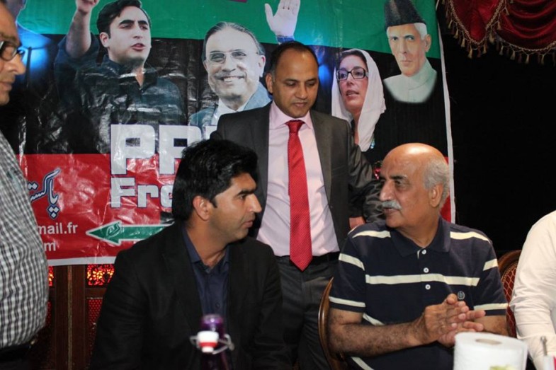 Ashfaq Ahmad and Khursheed Shah Meeting