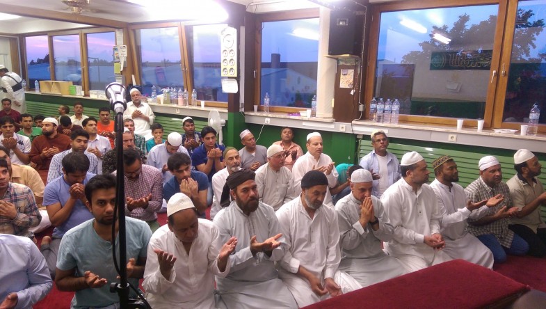 Jamia Masjid Sufia Iftar