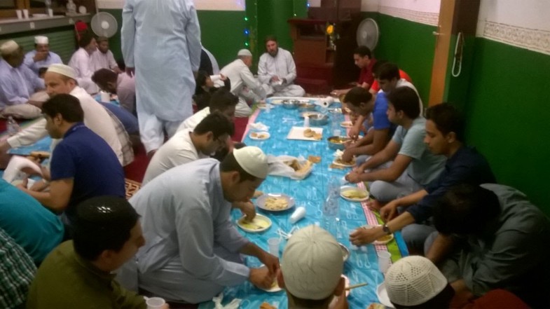 Jamia Masjid Sufia Iftar