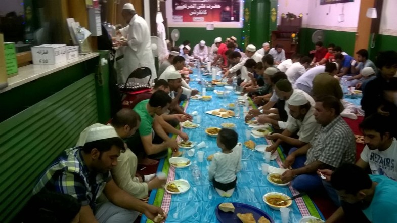 Jamia Masjid Sufia Iftar