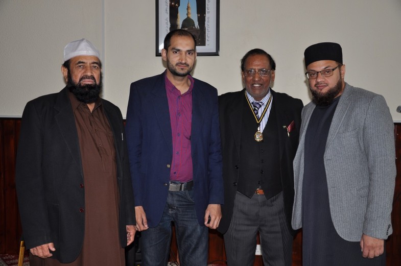 Lord Mayor Ch Abdul Rashid Visit Zia Ul Ummah Centre UK