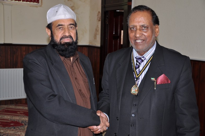 Lord Mayor Ch Abdul Rashid Visit Zia Ul Ummah Centre UK