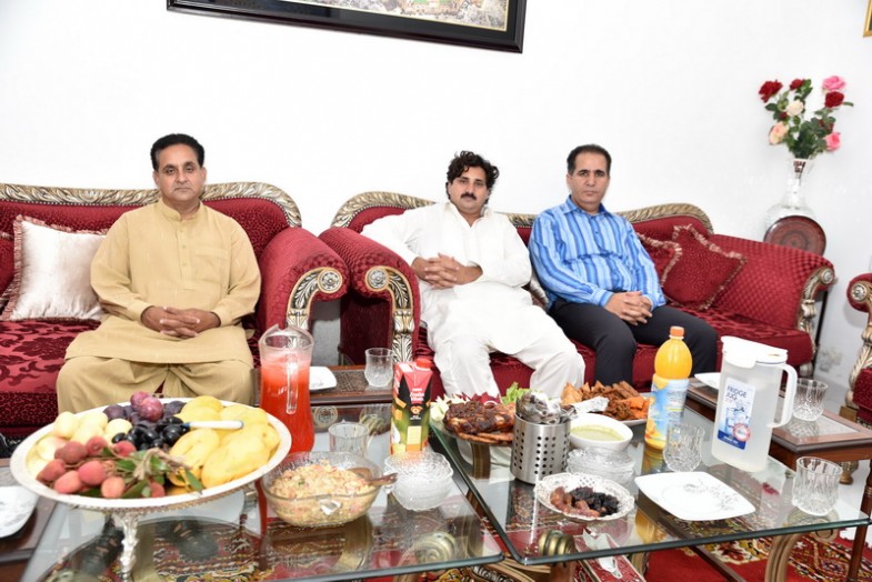 Mian Irfan Siddiq Honors Iftar Dinner
