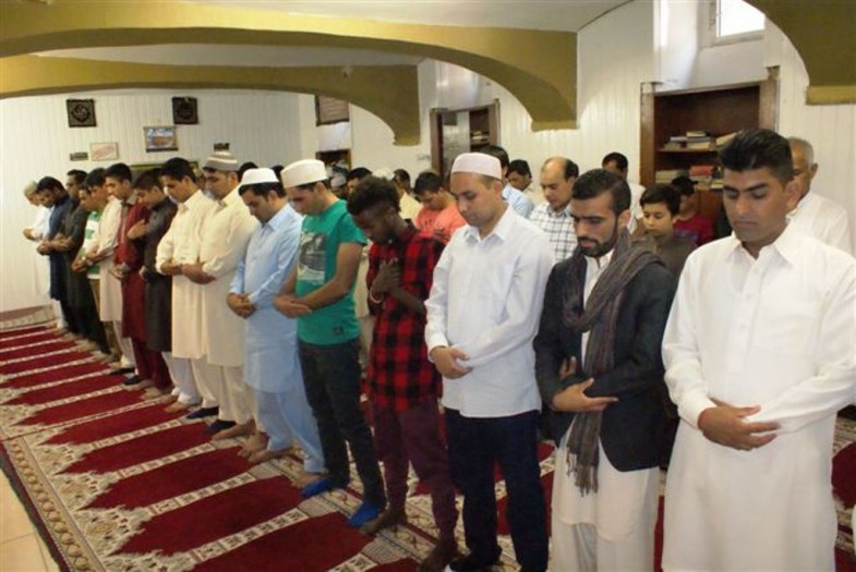 Mosque Al Bilal Vienna Eid ul Fiter Prayer