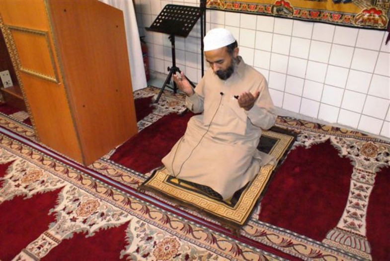 Mosque Al Bilal Vienna Eid ul Fiter Prayer