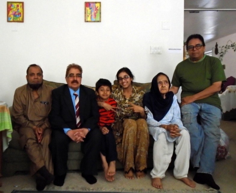 Shakeel Chugtai With Family