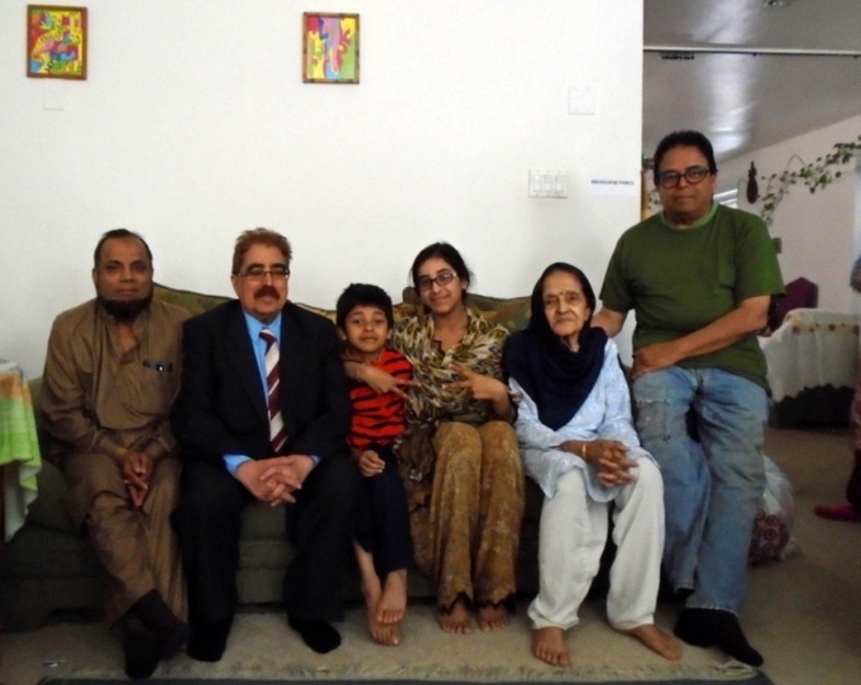 Shakeel Chugtai With Family