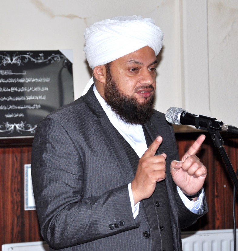 Imam Shaid Tameez