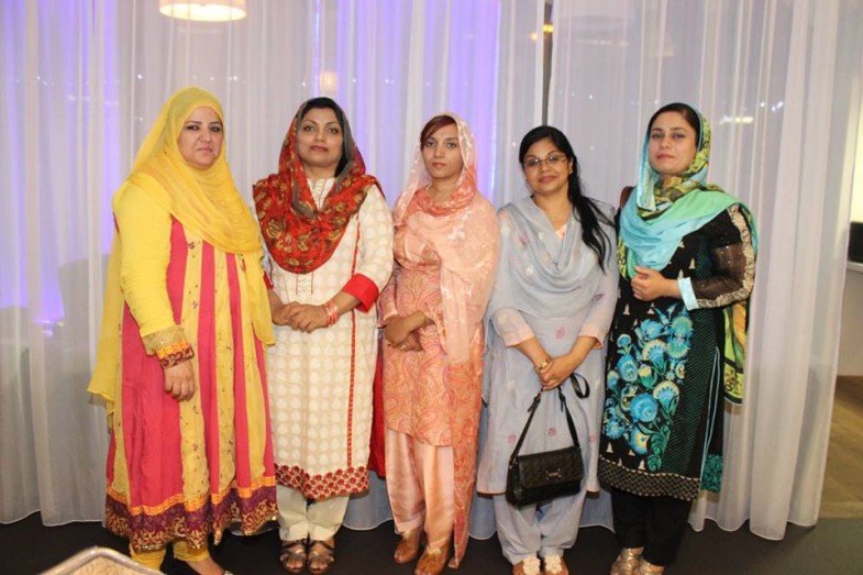  پی ٹی آئی فرانس افطار ڈنر (69)