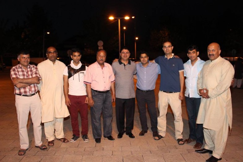  پی ٹی آئی فرانس افطار ڈنر (58)