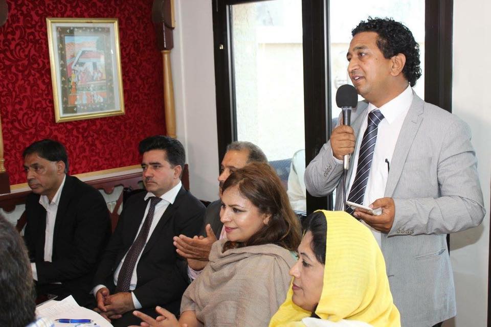 زاہد ہاشمی اورگنائ‍زر یورپ کشمیر کاز اور پاکستان تحریک انصاف کی جانب سے کشمیر کاز کے حوالے سے پروگرام (24)