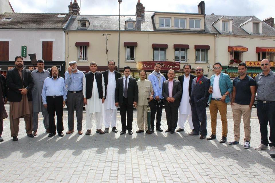 زاہد ہاشمی اورگنائ‍زر یورپ کشمیر کاز اور پاکستان تحریک انصاف کی جانب سے کشمیر کاز کے حوالے سے پروگرام (19)