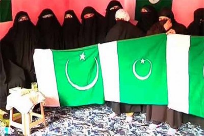 Asiya Andrabi for hoisting Pakistani Flag in Held Kashmir